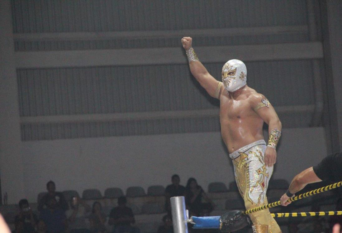 El Místico, Máscara Dorada y Star Jr. fueron ovacionados en Lucha Libre de primer nivel