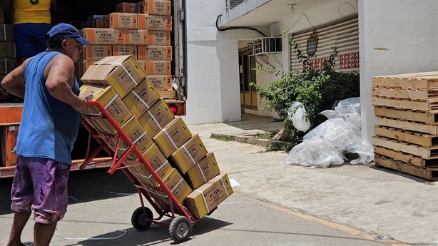 Llegan libros de texto a norte de Veracruz; se distribuirán a 14 municipios