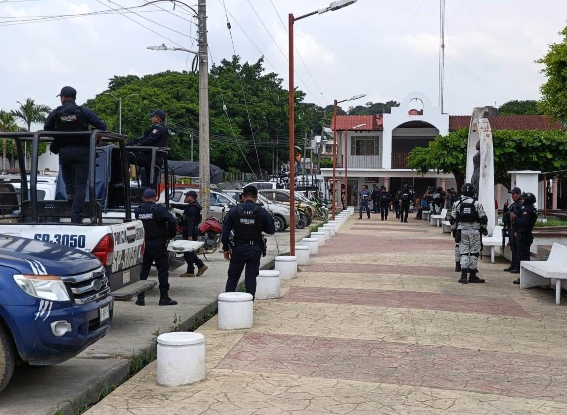 Refuerzan seguridad en Villa Cuichapa tras conflicto por contratos en campo petrolero