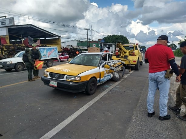 Fuerte accidente automovilístico en Rancho Trejo, Amatlán; hay un lesionado