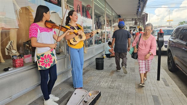 Andrea y Amy, la nueva cara de la música huasteca en Poza Rica