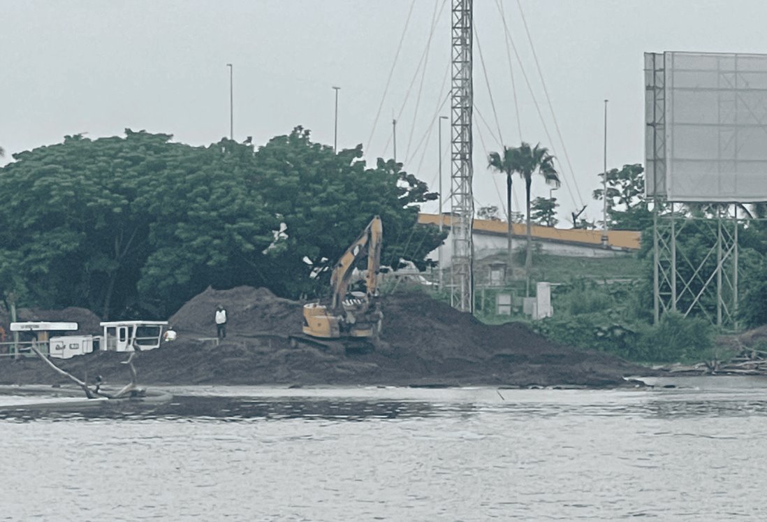 Inician preparativos para el dragado del río Jamapa en Boca del Río