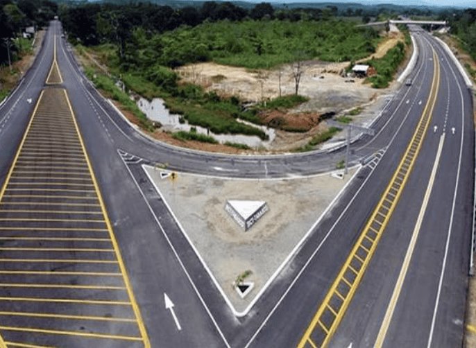 Las obras carreteras e hidráulicas son amores