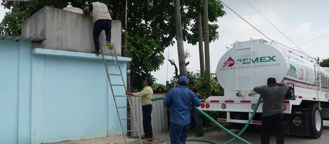 Por fallas en pozos, así solucionan falta de agua en Ixhuatlán