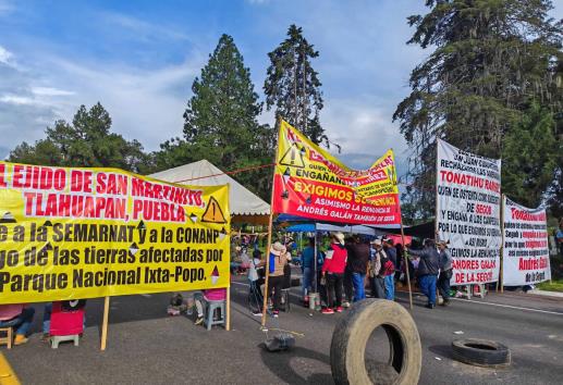Bloqueo en la México-Puebla: abogados de campesinos quieren abusar, afirma AMLO
