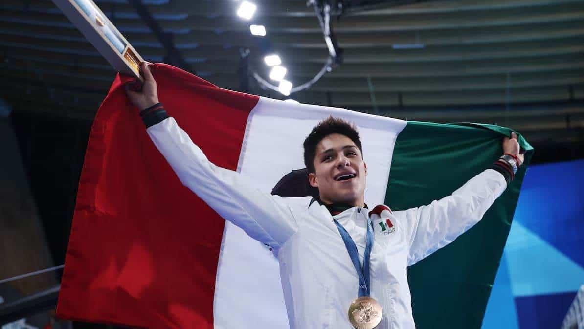 Gana Olvera la batalla contra la Conade