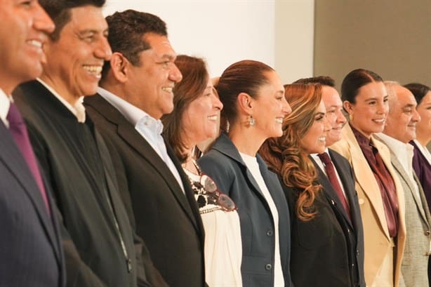 Rocío Nahle afina proyectos para Veracruz junto a Claudia Sheinbaum