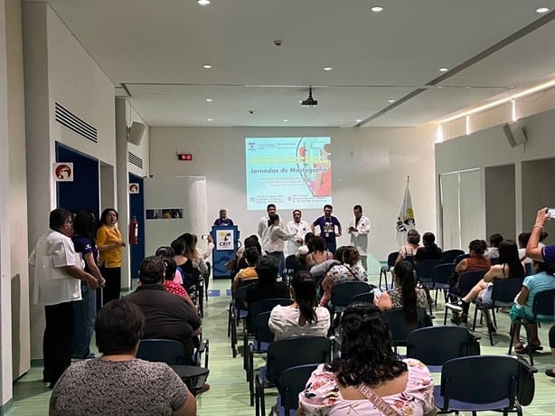 Realizan en CRIT Veracruz jornada de mastografias