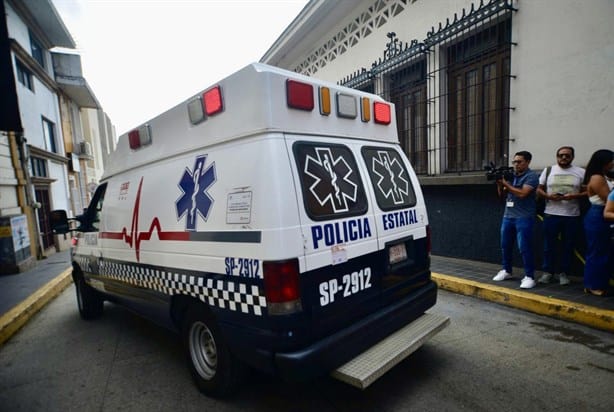 Drama en Hotel Principal de Xalapa: mujer bajo sustancias intenta hacerse daño