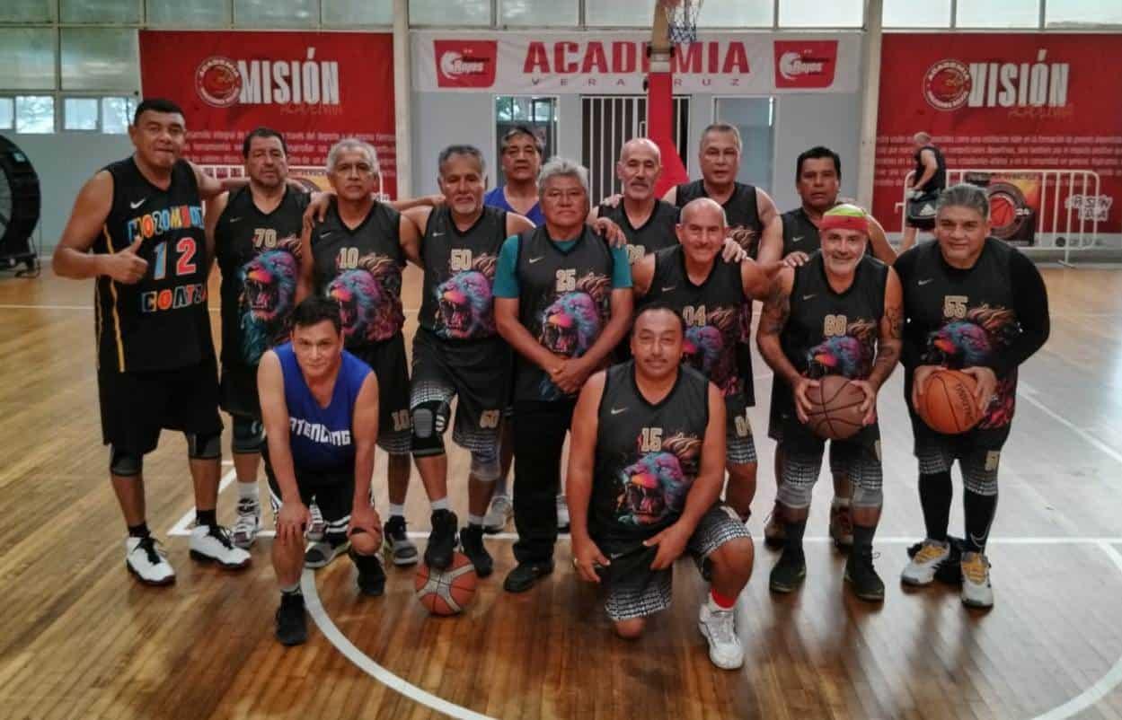 Coatzacoalcos debutó con triunfo en Nacional de Maxibaloncesto