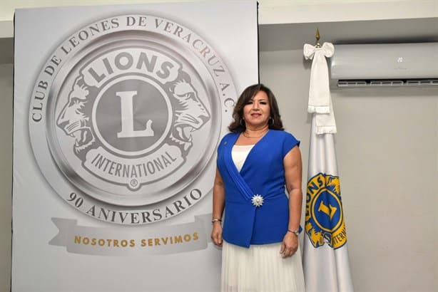 Realizan toma de protesta del Comité de Damas del Club de Leones de Veracruz