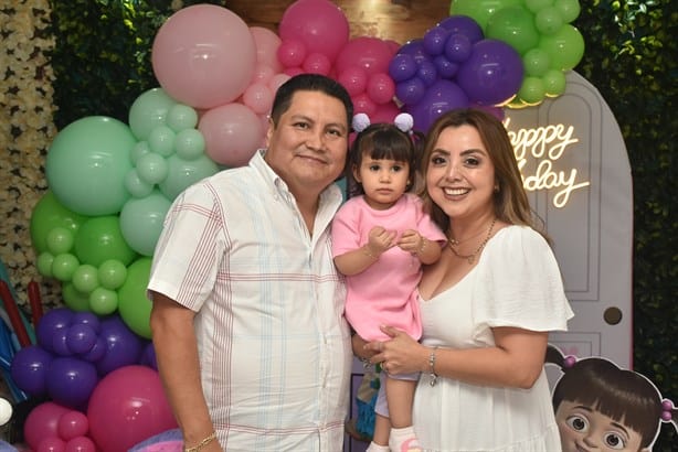 Ivette Antonella Pineda Marín fue festejada por sus 2 años de edad, con temática de Monsters Inc.