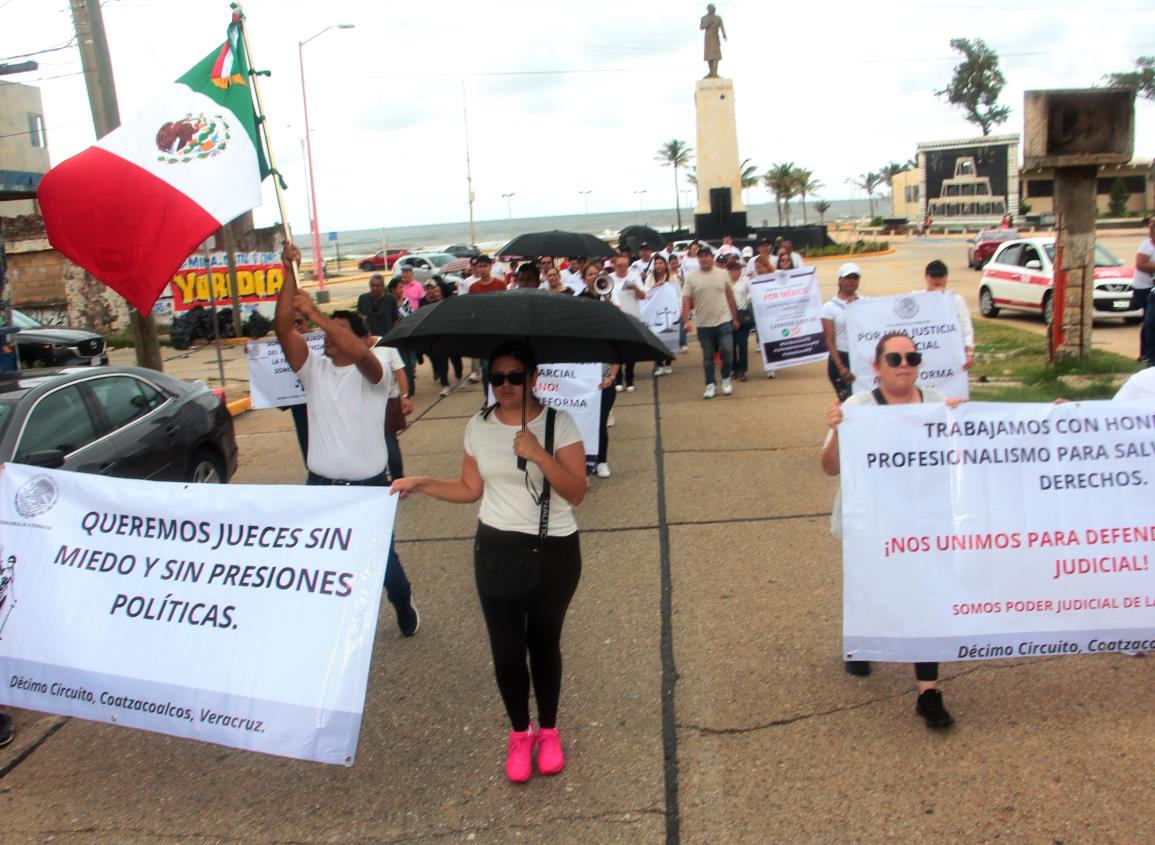 México esta es tu lucha, trabajadores del Poder Judicial se unen a protestas en Coatzacoalcos