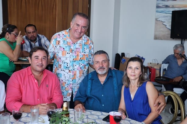 Ricardo Gutiérrez de Velasco González fue festejado por su cumpleaños