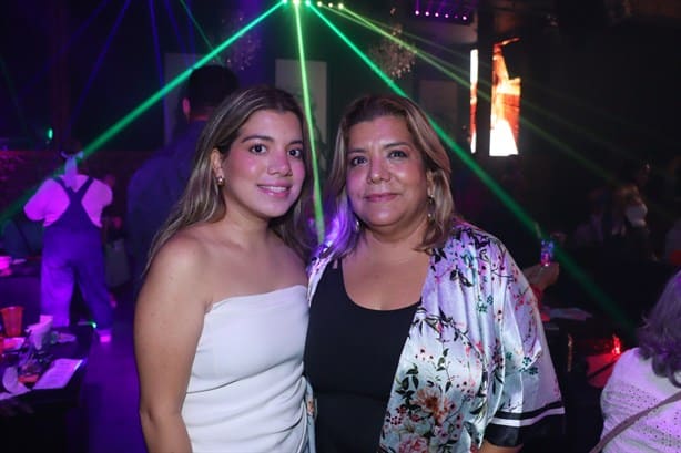 AMANC Veracruz realizó con éxito fiesta de los 80´s y 90´s