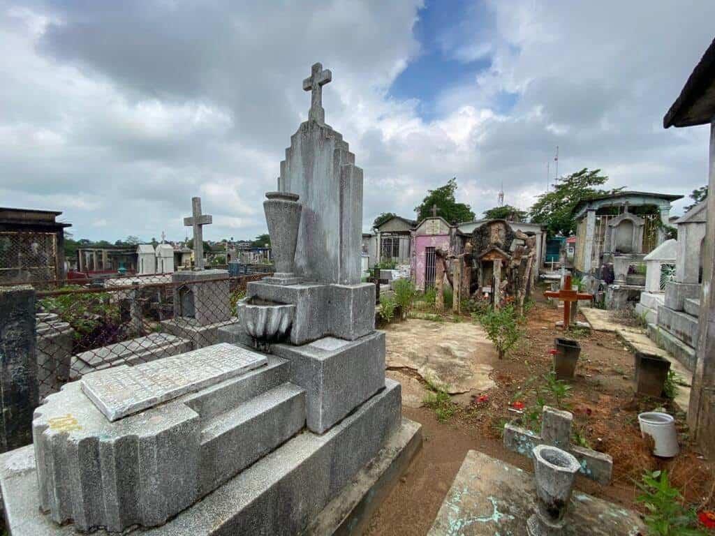 Cementerio Santa Clara: Testigo de grandes personalidades de Minatitlán