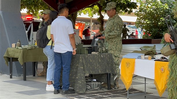 Sedena en Poza Rica presume su equipamiento; atrae a los más jóvenes