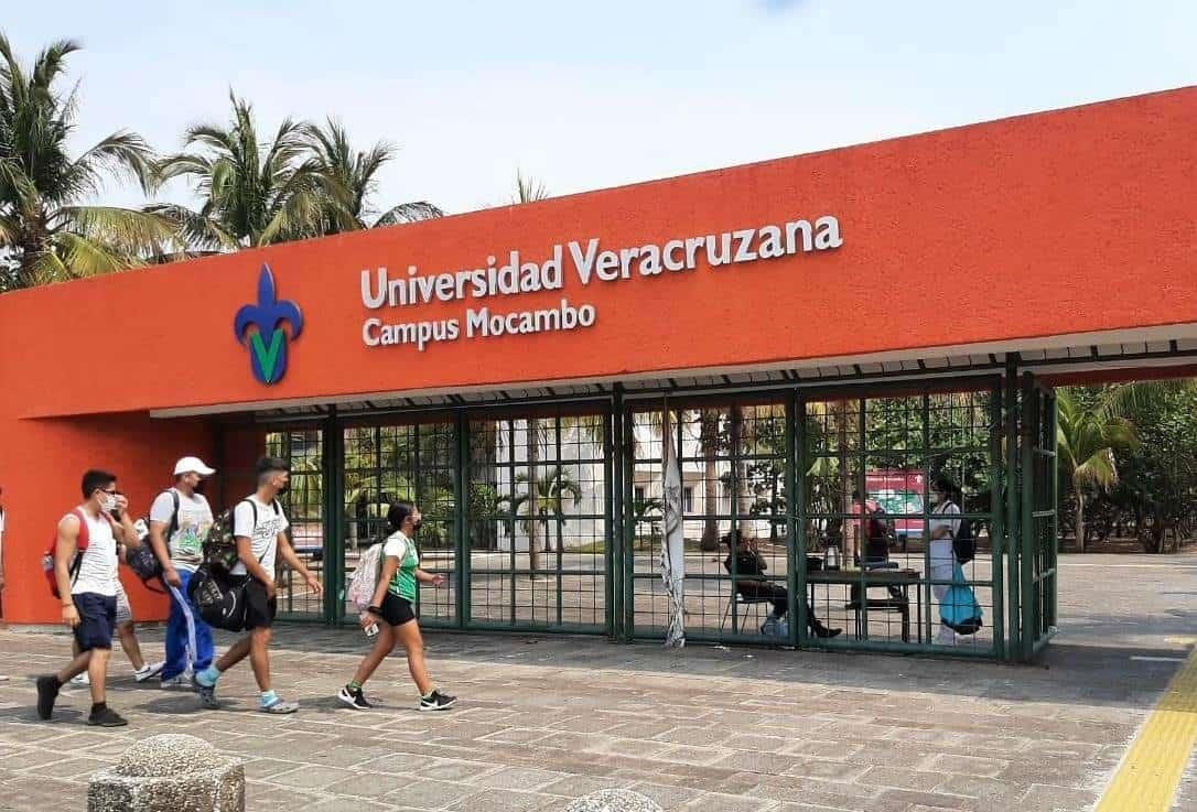 ¿No quedaste en la UV? Checa cuándo será el próximo examen de admisión