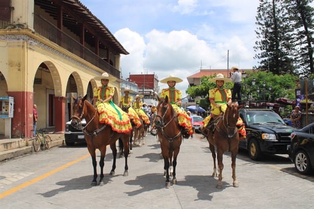 Calles de Misantla se llenan de fervor en honor a su patrona