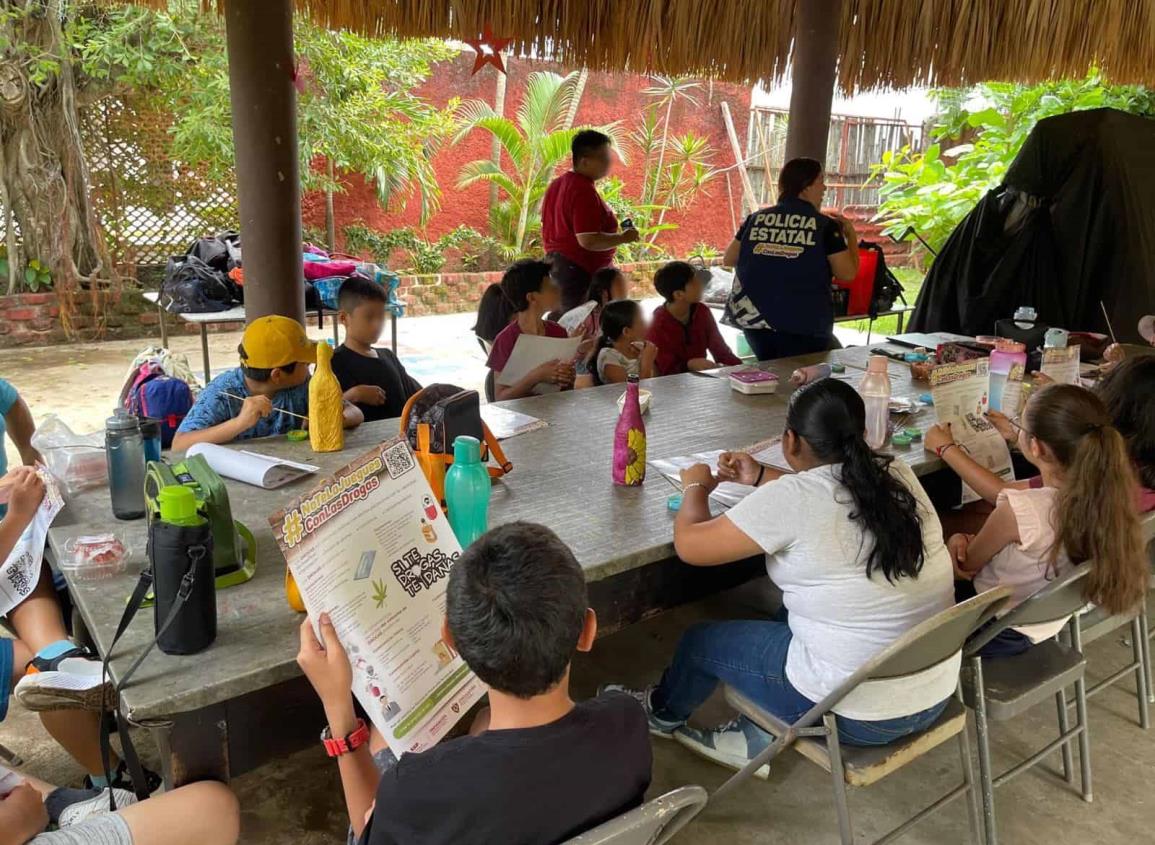 SSP acerca la campaña No te la juegues con las drogas a la juventud de Coatzacoalcos