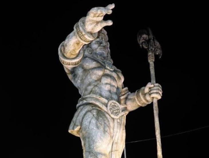 Estatua de Chaac es inaugurada en Telchac Puerto; Gobernador de Yucatán lo celebra