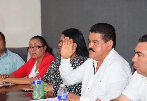 Alcalde de Tihuatlán es víctima de usurpación de identidad