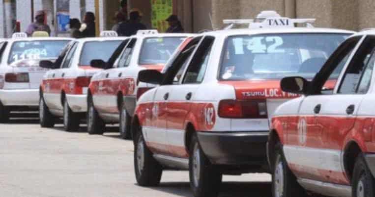 Taxistas amagan con bloquear entradas y salidas de Minatitlán por la ola de inseguridad | VIDEO