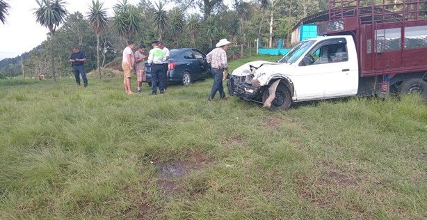 Accidente automovilístico en Yecuatla deja un lesionado