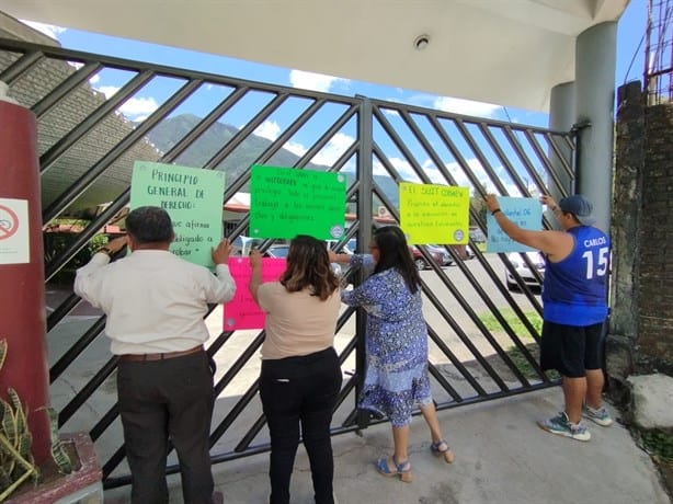 Protesta divide a trabajadores del Cobaev de Nogales