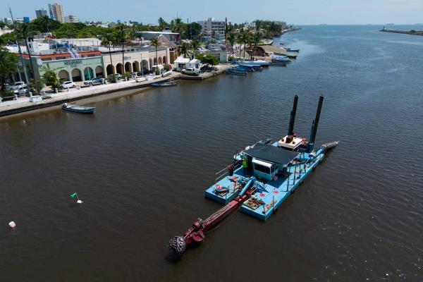 Inician trabajos de dragado del Río Jamapa en Boca del Río