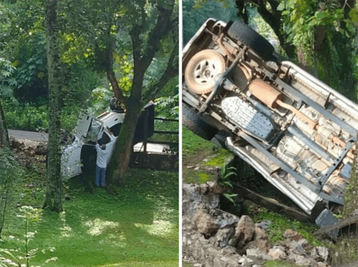 Se registra volcadura de camioneta en la carretera Huatusco-Conejos