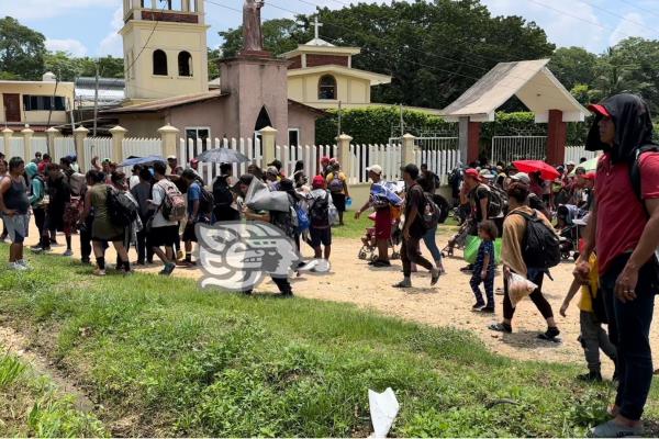 Caravana migrante atraviesa Veracruz; ¿cuántas personas la integran?
