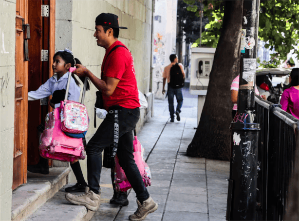 Calendario Escolar 2024-2025: ¿Cuántos puentes tendrá el ciclo escolar?