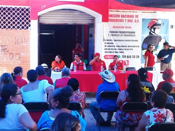 Incorporan ambulancia moderna al servicio de emergencias de Colipa