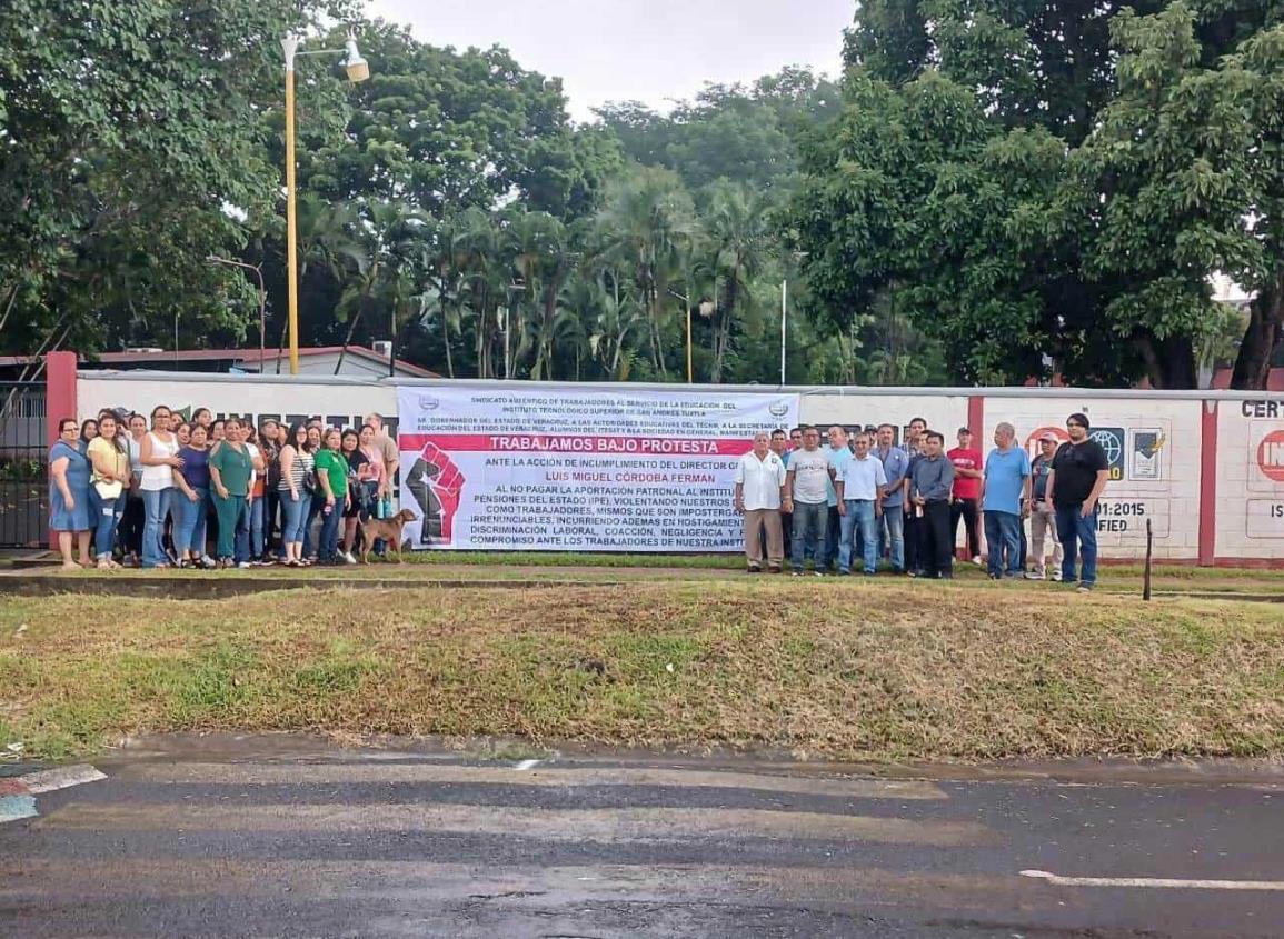 Bajo protesta inician clases en el Tec de San Andrés Tuxtla