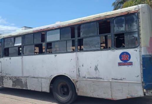 Crónicas del poder: Coatzacoalcos: El desastre del Transporte Urbano que nadie quiere ver

