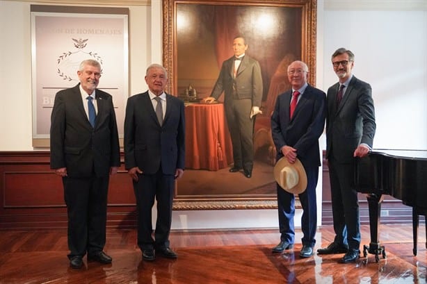 Ken Salazar responde AMLO tras pausar colaboración; promete respeto a soberanía mexicana