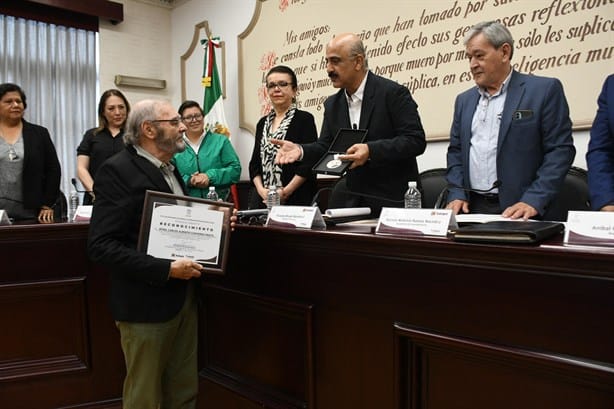 Xalapa honra a Roberta del Prado y Carlos Converso, referentes del teatro y la cultura