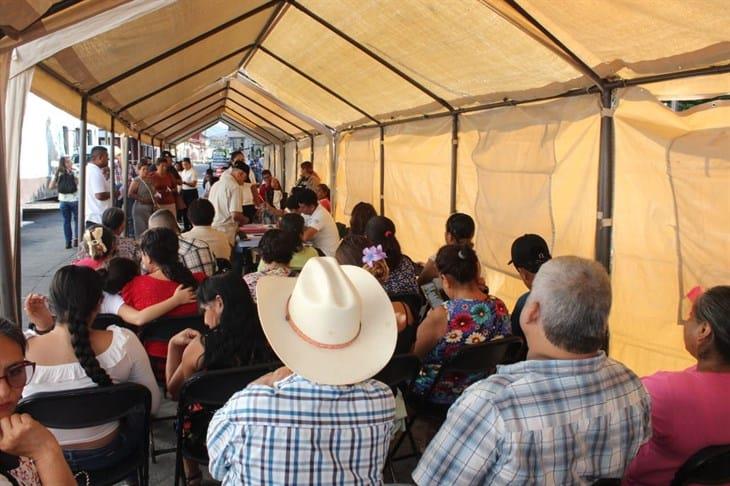 Realizan jornada de salud en Misantla; ciudadanos acuden desde temprana hora 