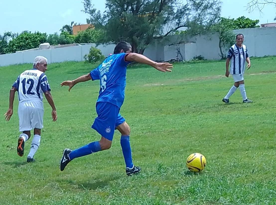 Cruz Azul Coatza invita a integrarse a sus filas