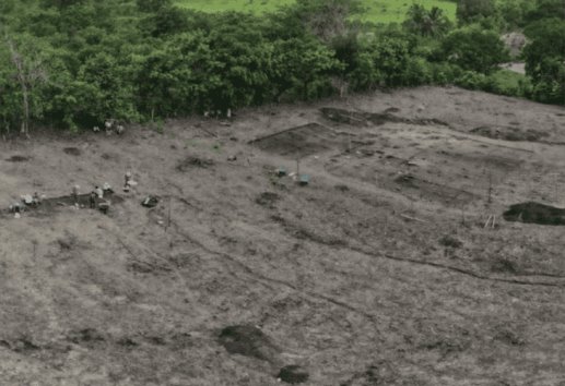 Hallan casas prehispánicas en Morgadal Papantla durante construcción de Universidad 