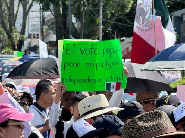 Con marcha por Ávila Camacho continúan protestas contra Plan C en Xalapa