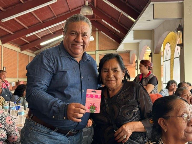 DIF Municipal celebra a más de 600 abuelitos de Ciudad Mendoza