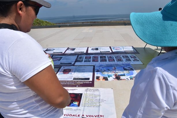 Los seguimos buscando: honran memoria de desaparecidos en Coatzacoalcos | VIDEO