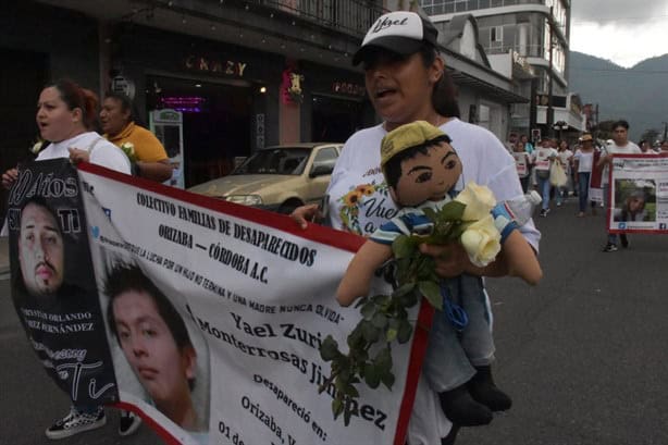 Hasta encontrarlos; marchan por sus familiares desaparecidos en calles de Orizaba (+Video)