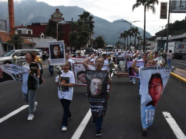 Hasta encontrarlos; marchan por sus familiares desaparecidos en calles de Orizaba (+Video)