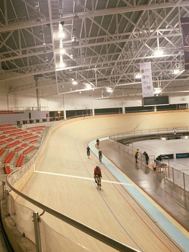 Alfredo Olivas en Xalapa; ¿desde qué lugar del velódromo se ve mejor?