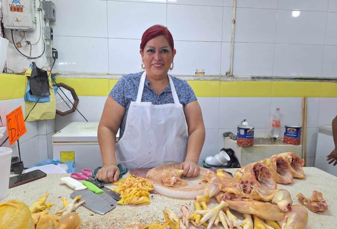 Baja el precio del pollo en los mercados de Veracruz