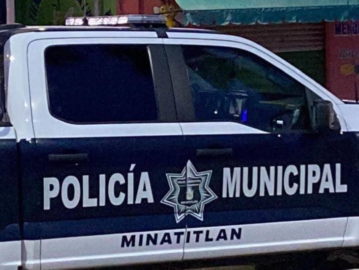 Se hace pasar por pasajero y se roba un taxi en Minatitlán