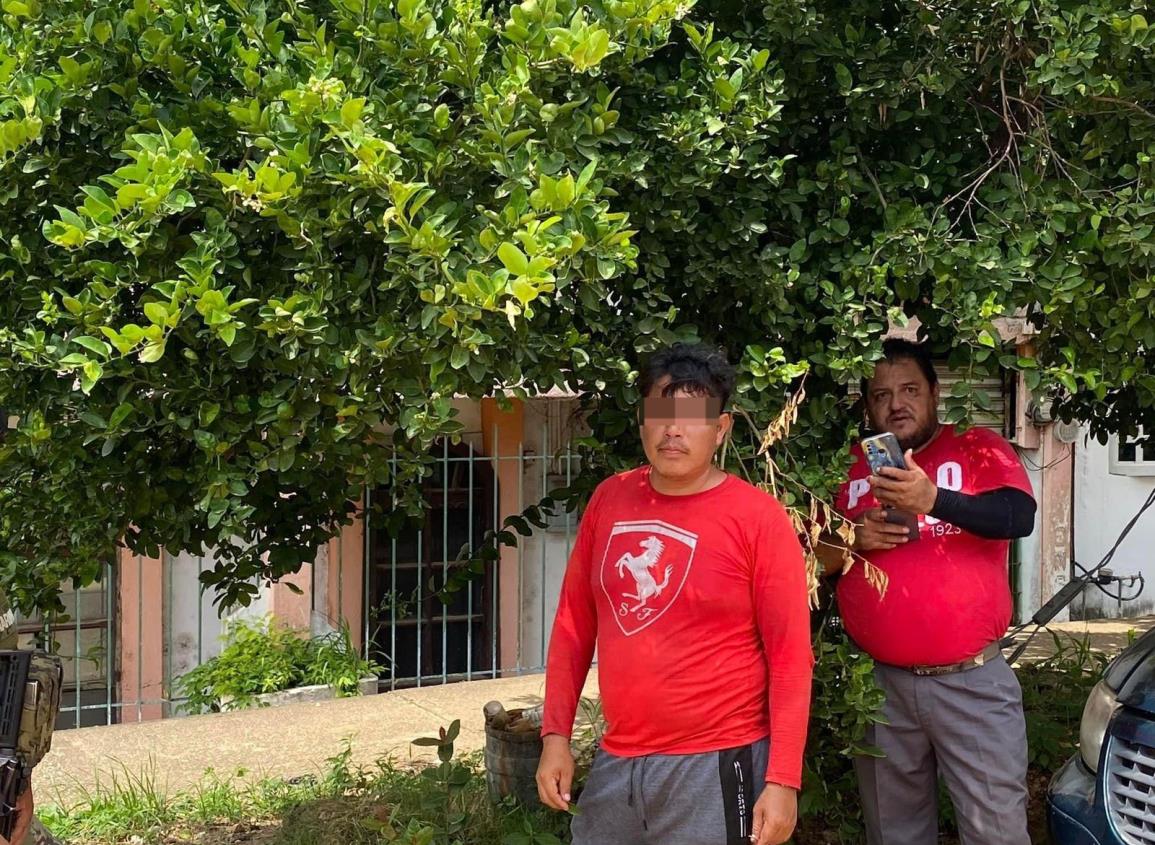 Detienen en Acayucan a individuo que huyó para no pagar una corrida de taxi de 800 pesos